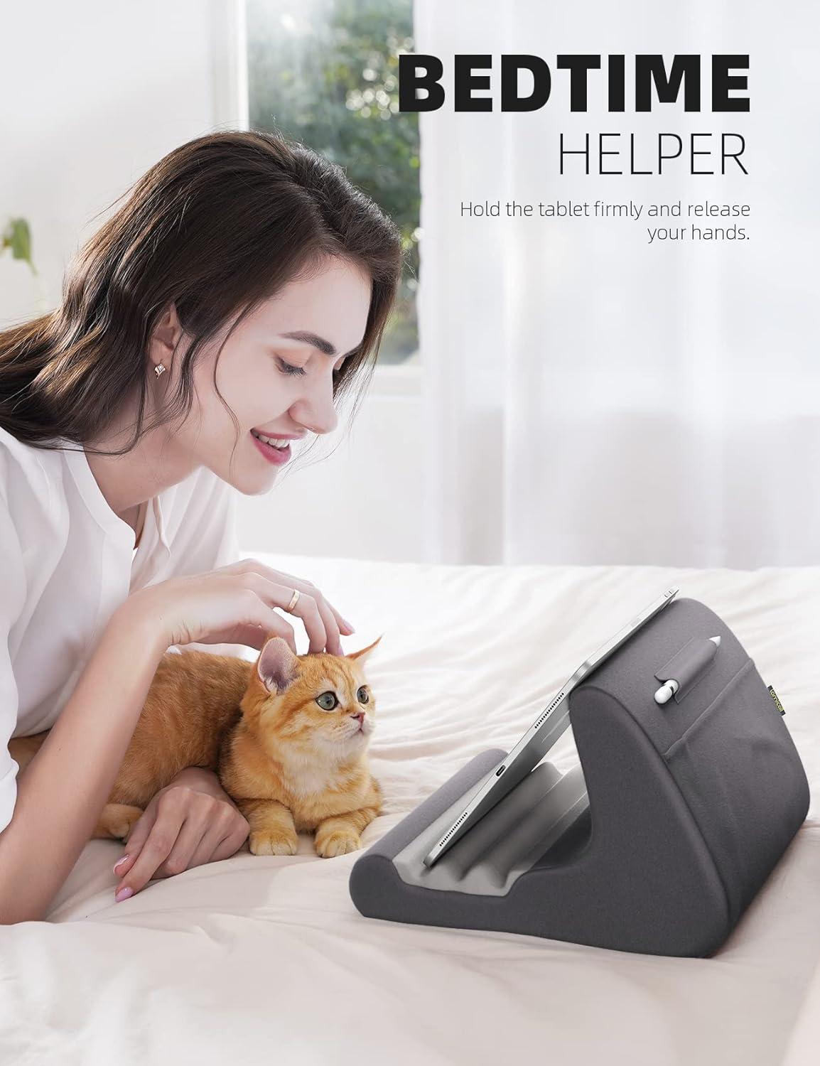 imageLamicall Tablet Stand Pillow Holder  Soft Pad for Bed Lap Dock With Stylus Mount ampamp Pocket for iPad Pro 129 Air Mini Kindle Galaxy Tab and 413quot Tablets Dark GreyDark Grey